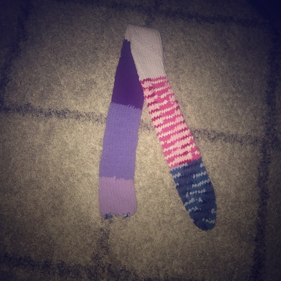 Scarf - Picture 1 of 1